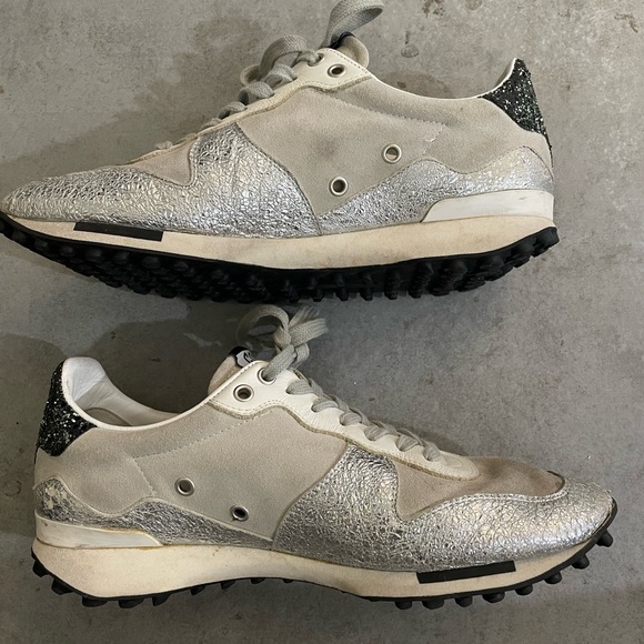 Golden Goose - Picture 2 of 12